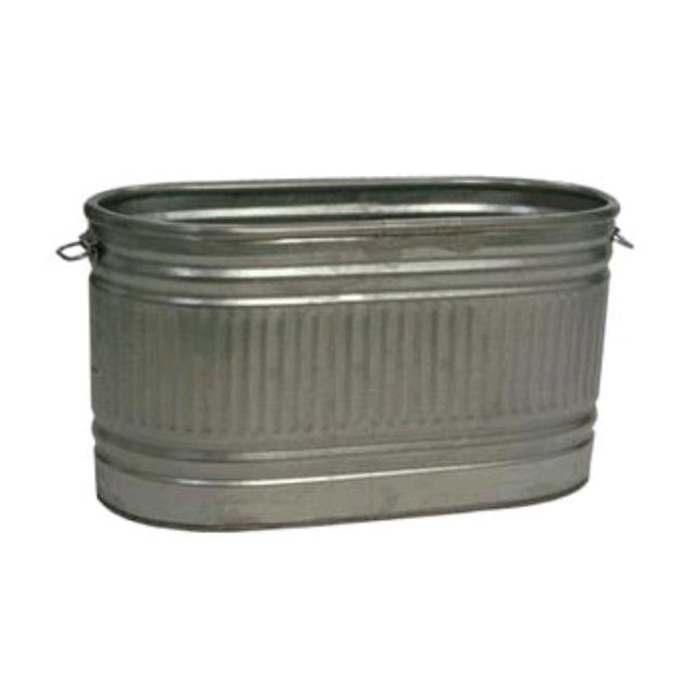 Rental store for BAC À GLACE EN ACIER GALVANISÉ 100gal 100gal GALVANISED ICE TUB in Montreal Quebec
